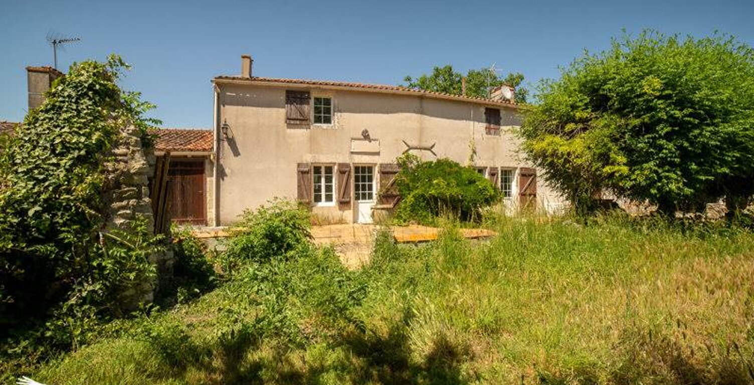 Longère de 10 pièces principales — photo 1