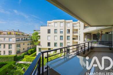 Appartement 4 pièces 819000 €