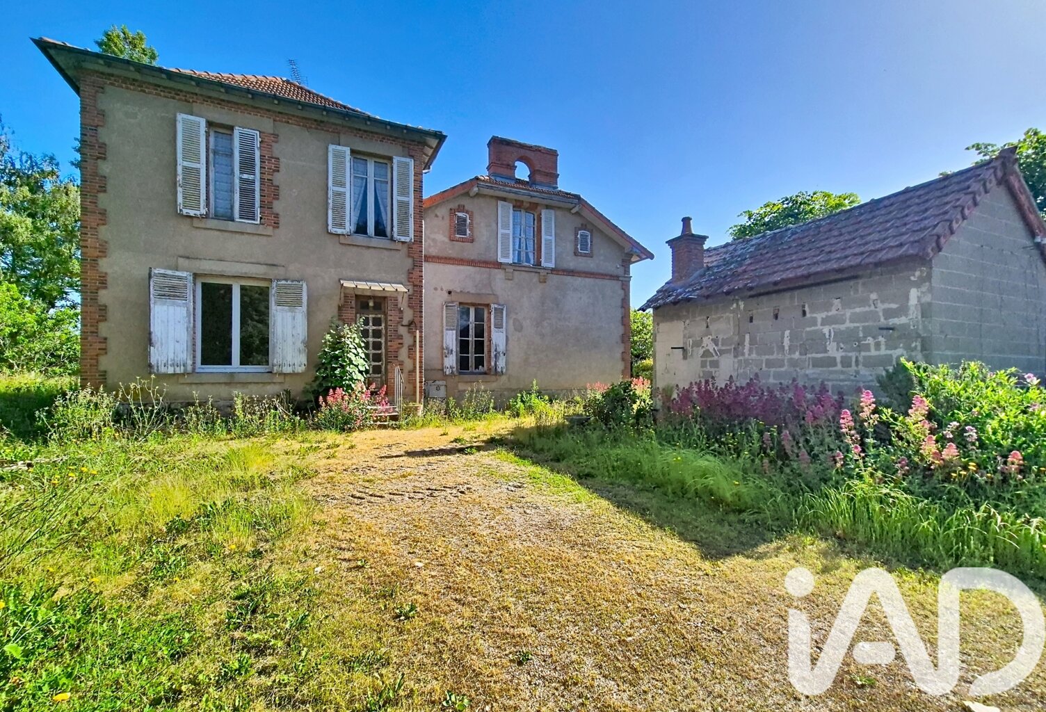 Vente Maison/villa 8 pièces — photo 1