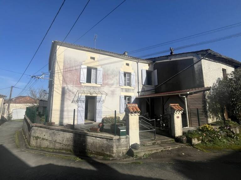 Maison en pierre de 5 pièces principales — photo 1