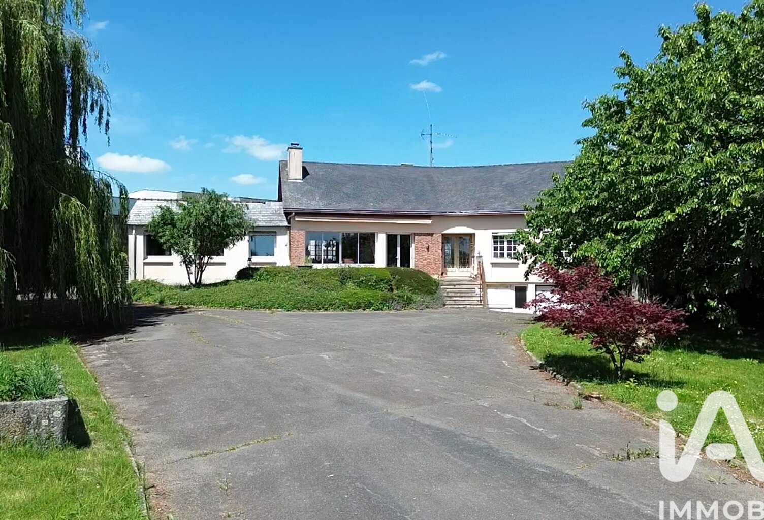 Vente Maison/villa 8 pièces — photo 1
