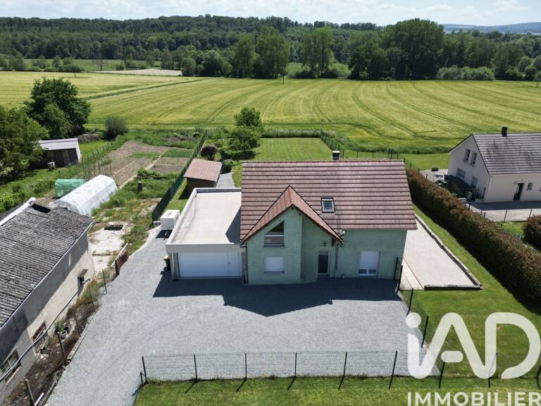 Vente Maison/villa 7 pièces — photo 1