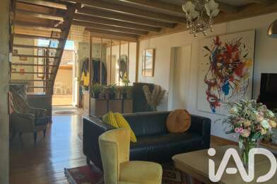 Maison 10 pièces 374500 €