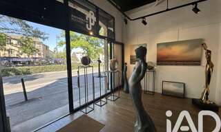 Commerce  50 m² à vendre à L'Isle-sur-la-Sorgue (84800)