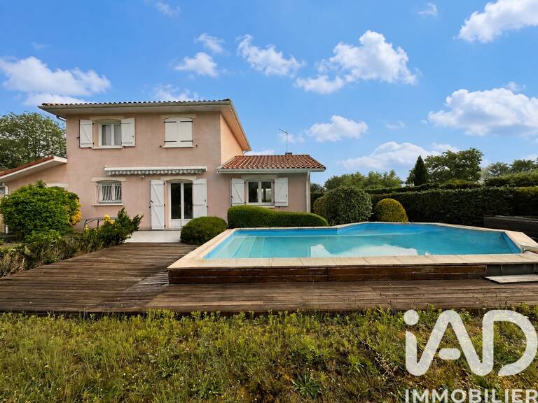 Vente Maison/villa 4 pièces — photo 1