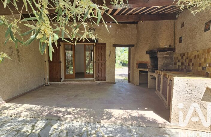 Vente Maison/villa 6 pièces — photo 2