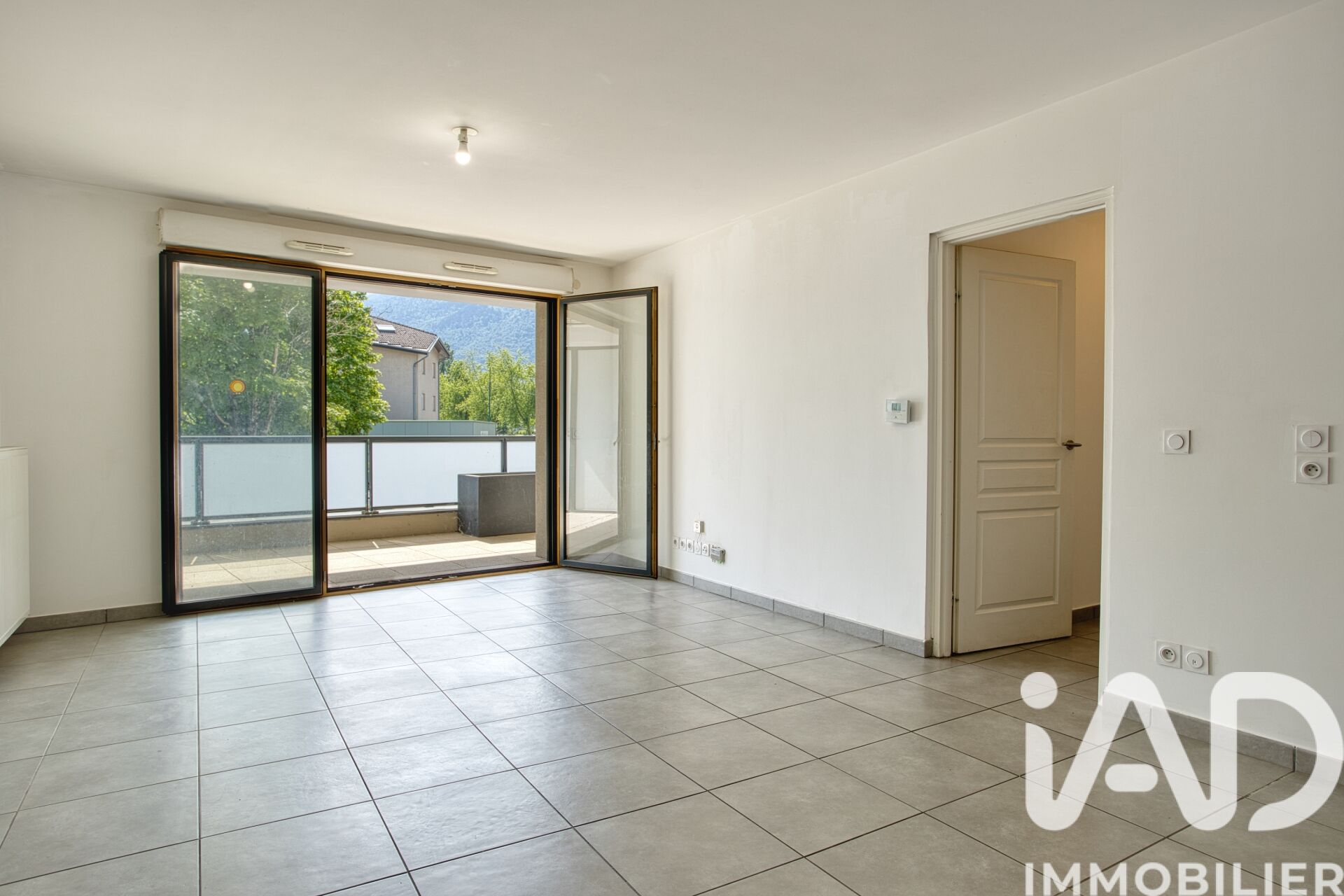 Vente Appartement 3 pièces - Photo 2