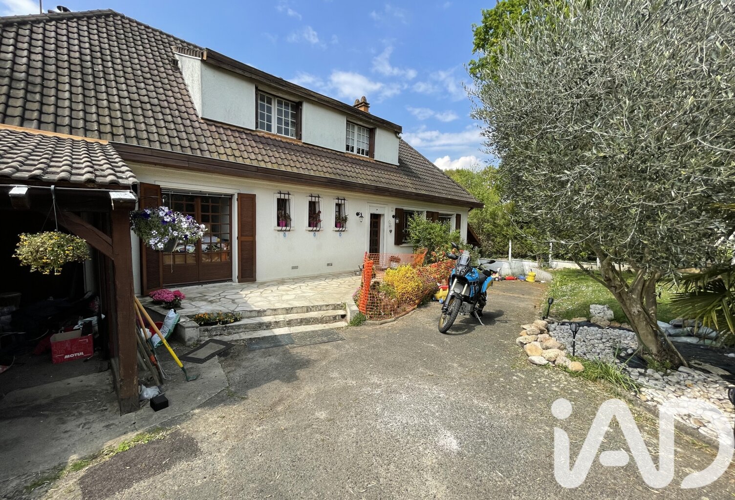 Vente Maison/villa 8 pièces — photo 1