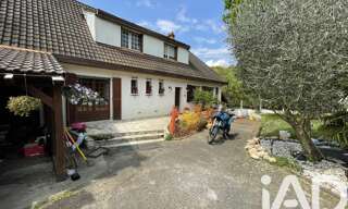 Maison 8 Pièces 180 m² à vendre à Vaux-le-Pénil (77000)