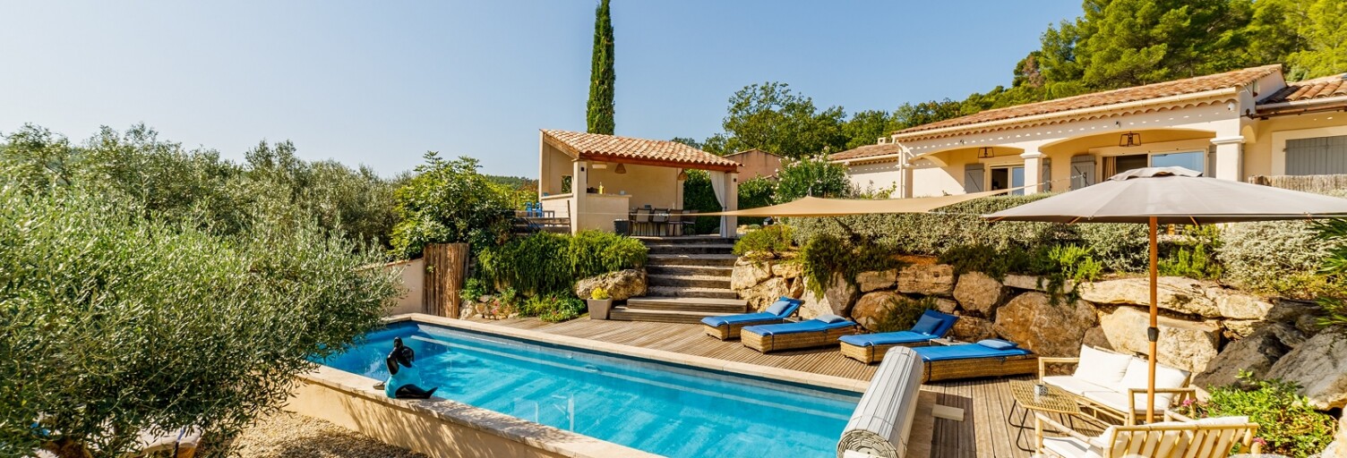 Maison 10 Pièces 240 m² à vendre à Callas (83830)