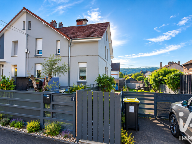 Vente Immeuble 157 m&sup2; — photo du bien