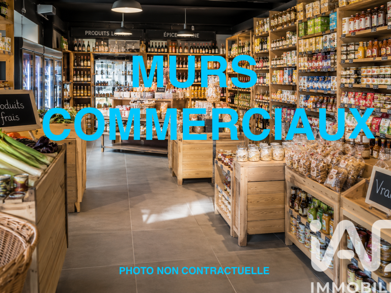 Vente Boutique/Local commercial 110 m&sup2; — photo 1