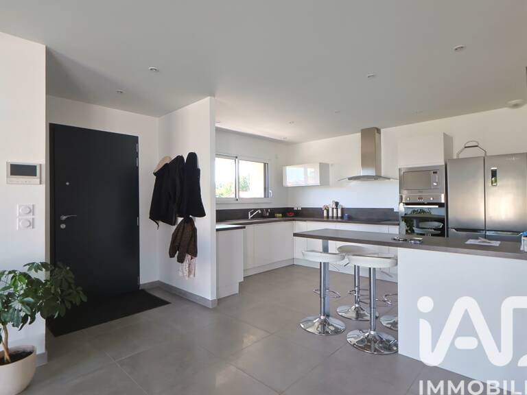Vente Maison/villa 4 pièces — photo 1