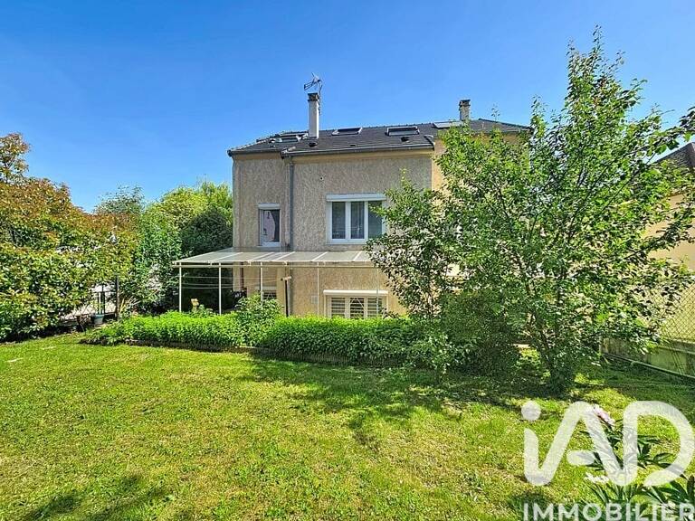 Vente Maison/villa 9 pièces — photo 1