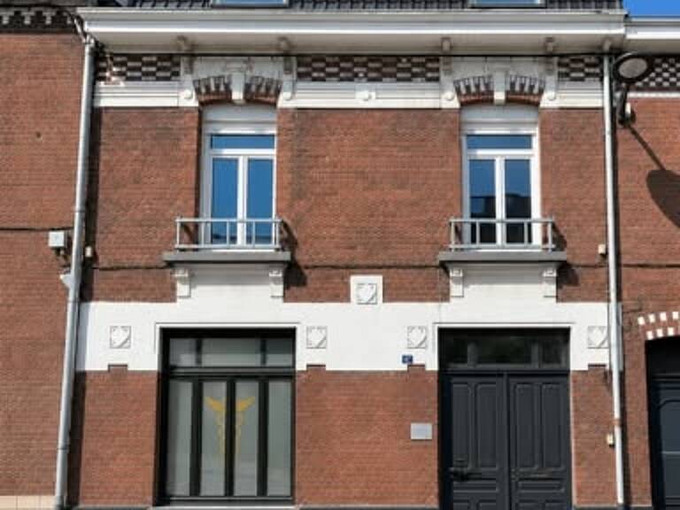 Vente Immeuble 212 m&sup2; — photo 1