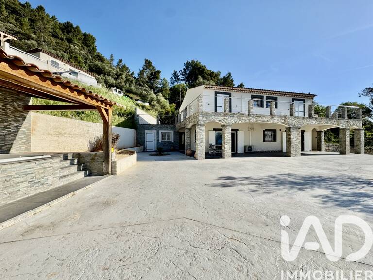 Vente Maison/villa 10 pièces — photo 1