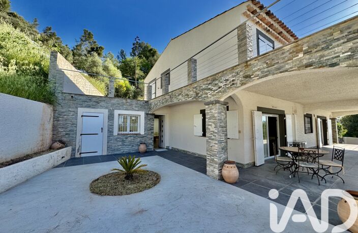 Vente Maison/villa 10 pièces — photo 3