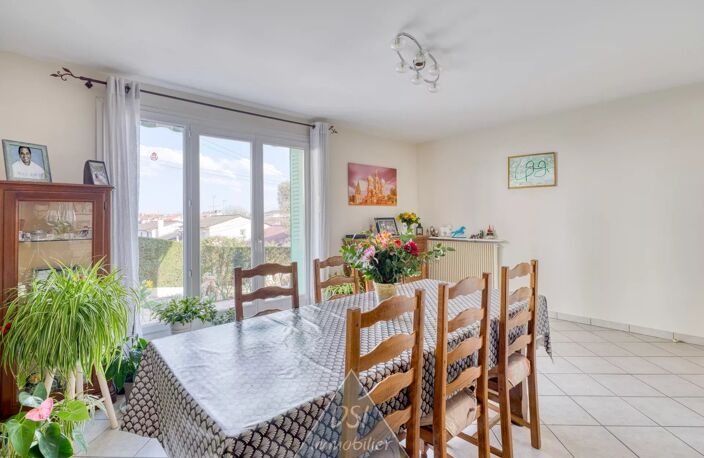 Maison T6 de 92m² -  Terrain 205m² - Terrasse — photo 2
