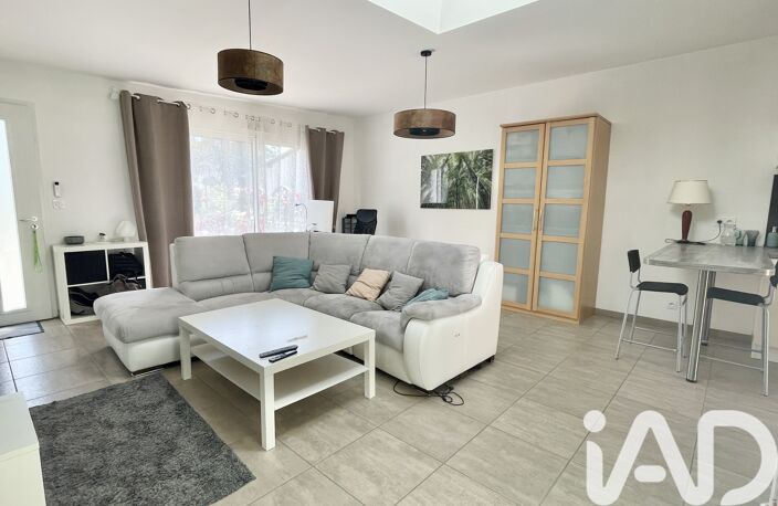 Vente Maison de ville 4 pièces — photo 2
