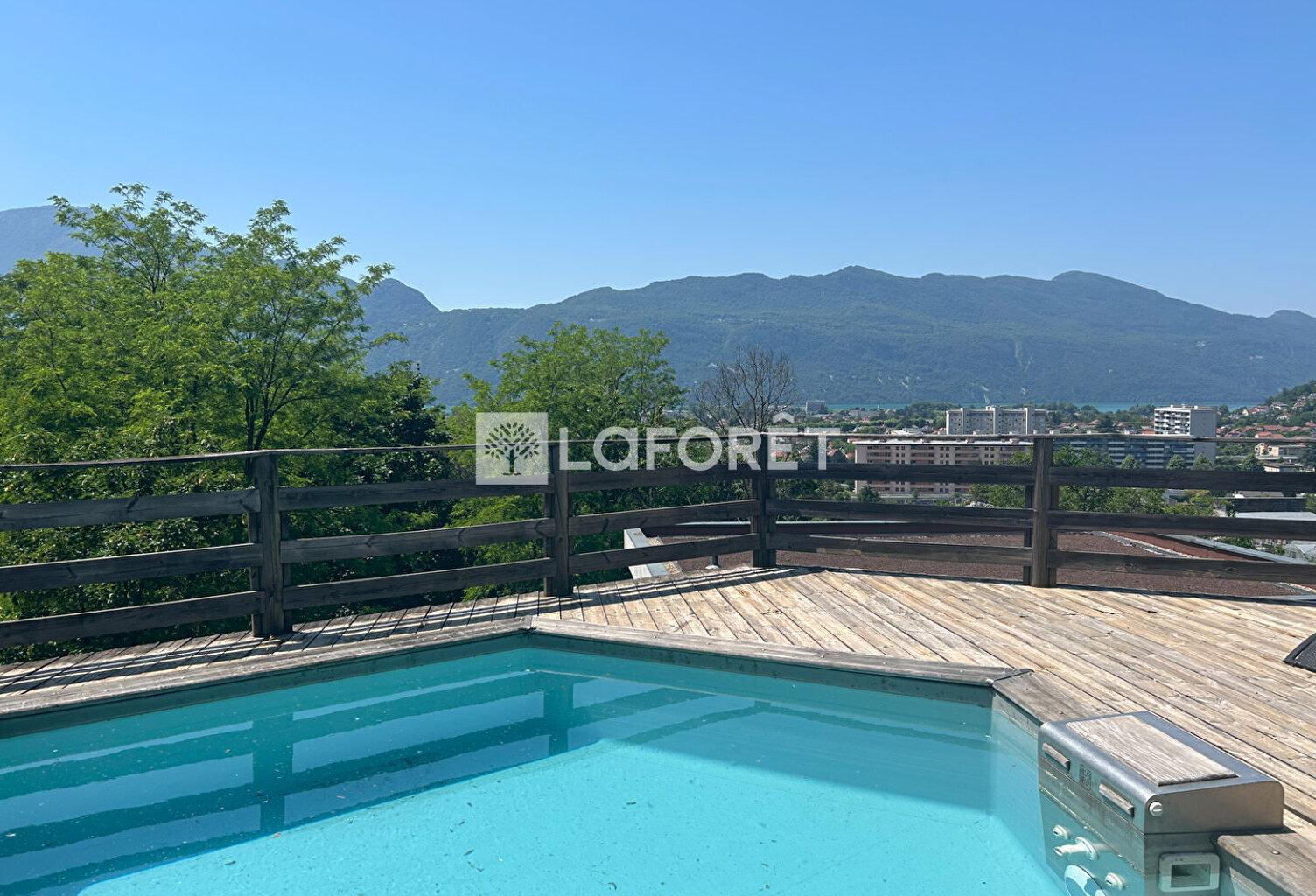 Maison Aix Les Bains 7 pièces 200.24 m² — photo 1