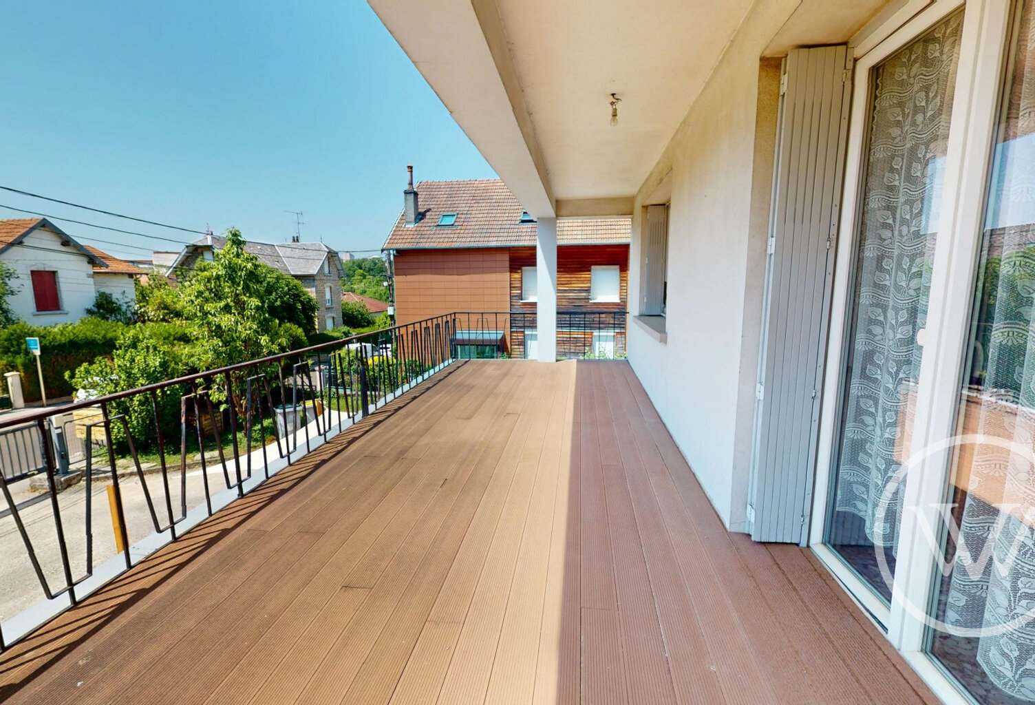 T5 avec Jardin, terrasse, garage et stationnement — photo 1