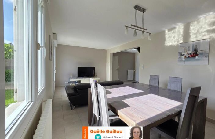 SAINT POL DE LEON Maison 4 pièces Vie de plain pied - Accès direct au centre ville - Jardin clos — photo 4