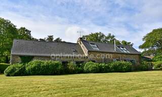 Maison 9 Pièces 245 m² à vendre à Pleucadeuc (56140)