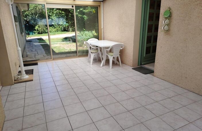 A vendre commune de Migné Auxances dans un environnement calme et verdoyant grande maison de plain pied de 180 m² — photo 4