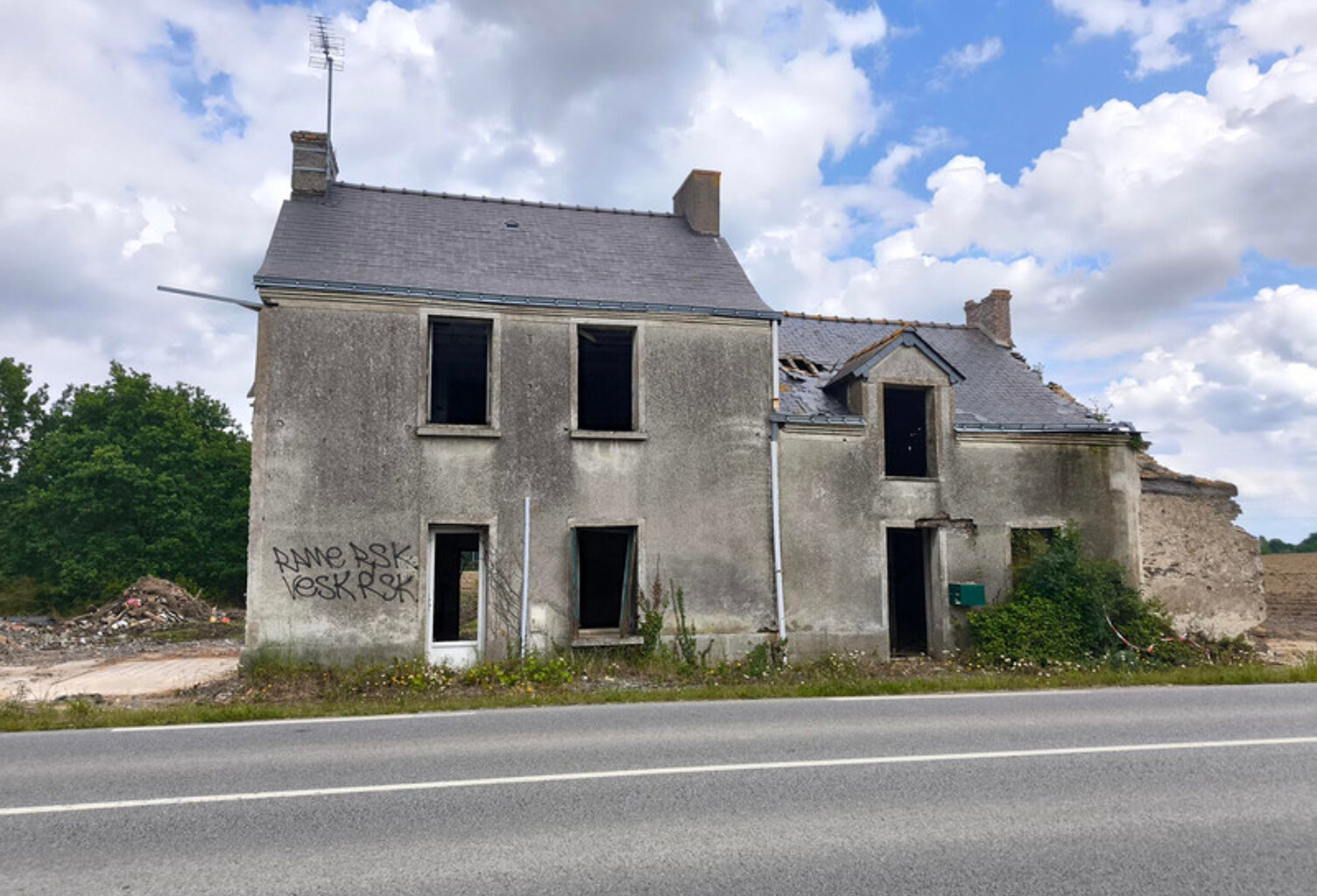Maison à rénover 3 pièces VRITZ (49) — photo 1