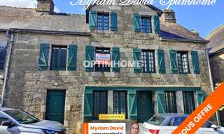 Maison 10 Pièces 214 m² à vendre à Rostrenen (22110)