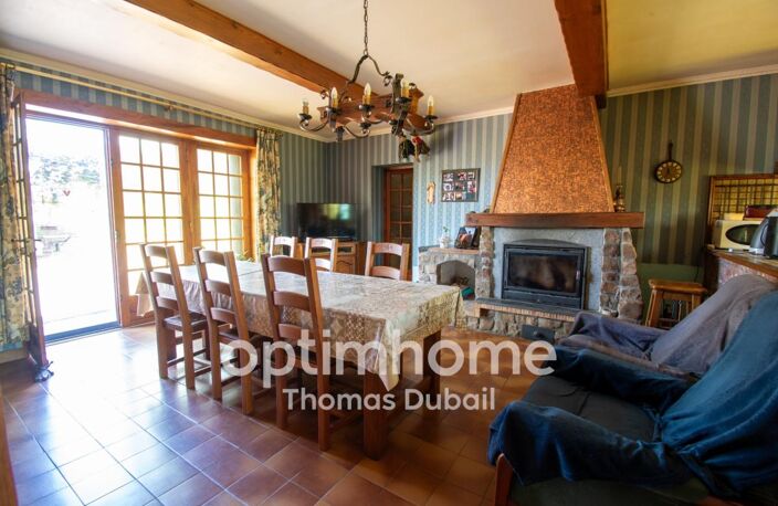 Maison avec grange et fort potentiel dans un environnement calme avec 3 000m² de terrain — photo 4