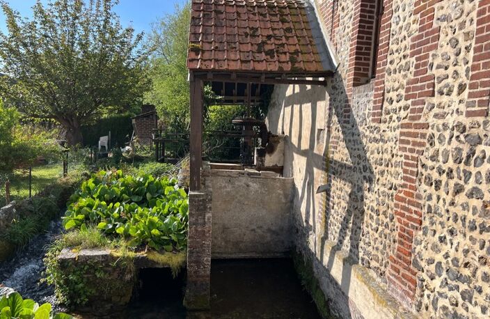 Ancien moulin du XVIIᵉ siècle avec rivière et gîte (5 pièces - 78m2) SAINT AUBIN EPINAY (76) — photo 4