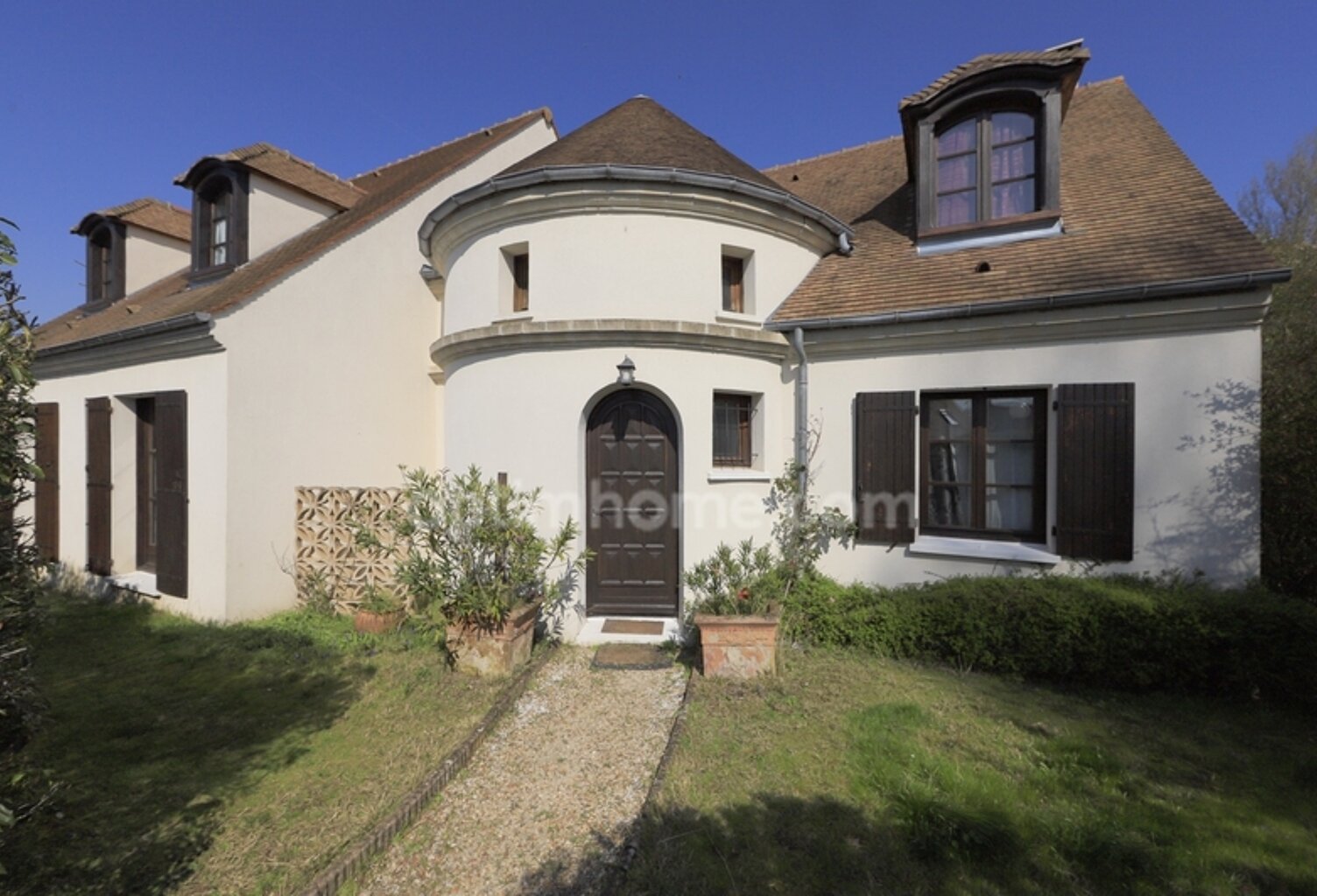 MERY SUR OISE (95) - Maison à vendre 214m² sur 2000m² de terrain — photo 1
