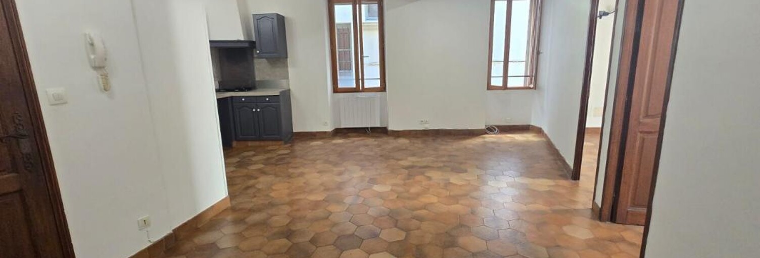 Appartement 2 Pièces 47 m² à louer à Cadenet (84160)