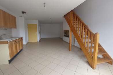 Appartement 5 pièces 800 €