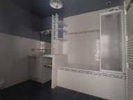 Appartement de type F4 Bis - 5 pièces - 120 m2 - MONTECHEROUX — photo 2