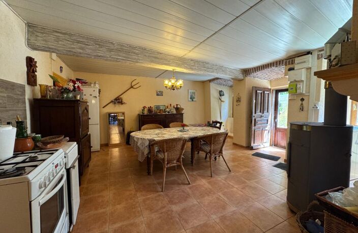 Maison de hameau avec gros potentiel — photo 2