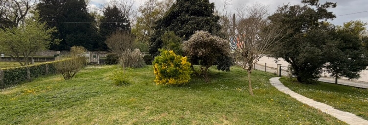 Terrain  660 m² à vendre à Cadaujac (33140)