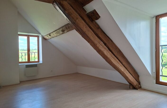 Jolie maison authentique en pierre, Au coeur des Alpes Mancelles, 160m2 surface totale sur Cave, 66 m2 Séjour, jardin clos, 3 chambres et Pièce palière — photo 4