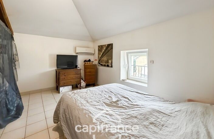 Immeuble à vendre SALAISE SUR SANNE (38) 3 appartements et un local commercial — photo 3
