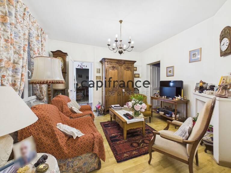 VIAGER OCCUPÉ – ENSEMBLE IMMOBILIER DE DEUX MAISONS MITOYENNES – LES ESSARTS — photo 1