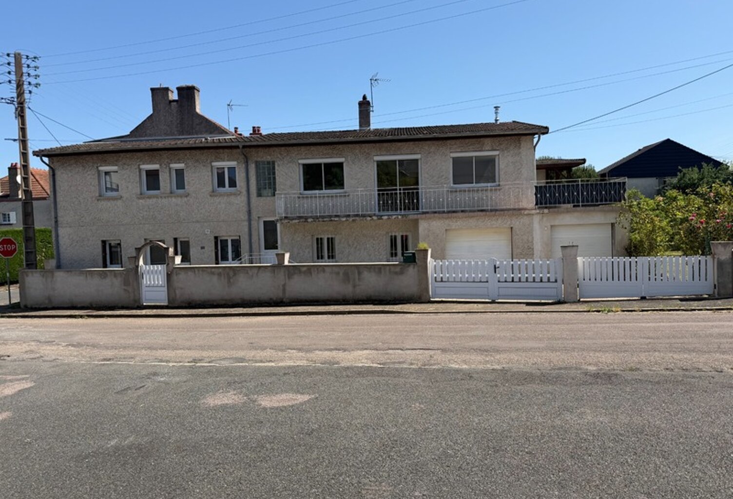 Maison à vendre 5 pièces MONTCEAU LES MINES (71) — photo 1
