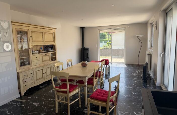Maison à vendre 5 pièces MONTCEAU LES MINES (71) — photo 3