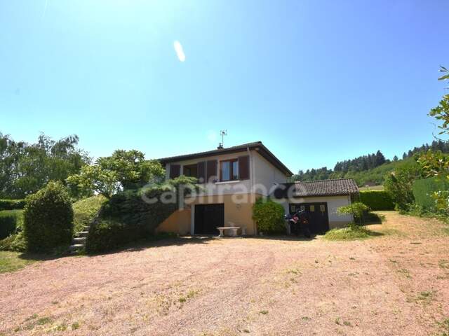 CHAUFFAILLES (71) - maison 5 piéces - 105 m2 - terrain 2300 m² — photo du bien