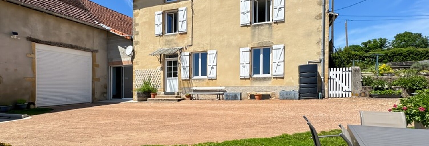 Maison 6 Pièces 187 m² à vendre à La Clayette (71800)