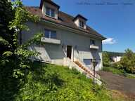 ROYAT - Grande maison familiale à rénover avec vue panoramique, terrain rare, piscine — photo 3