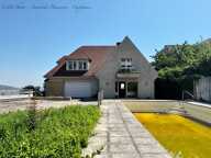 ROYAT - Grande maison familiale à rénover avec vue panoramique, terrain rare, piscine — photo 4
