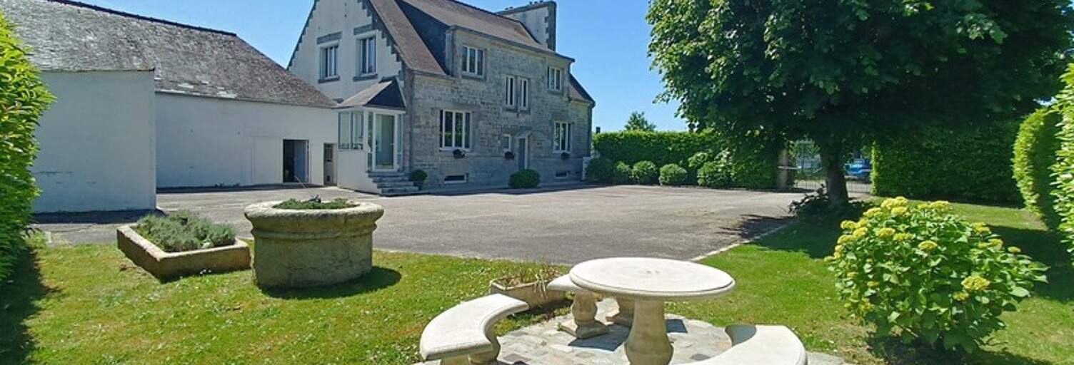 Maison 8 Pièces 223 m² à vendre à Ergué-Gabéric (29500)