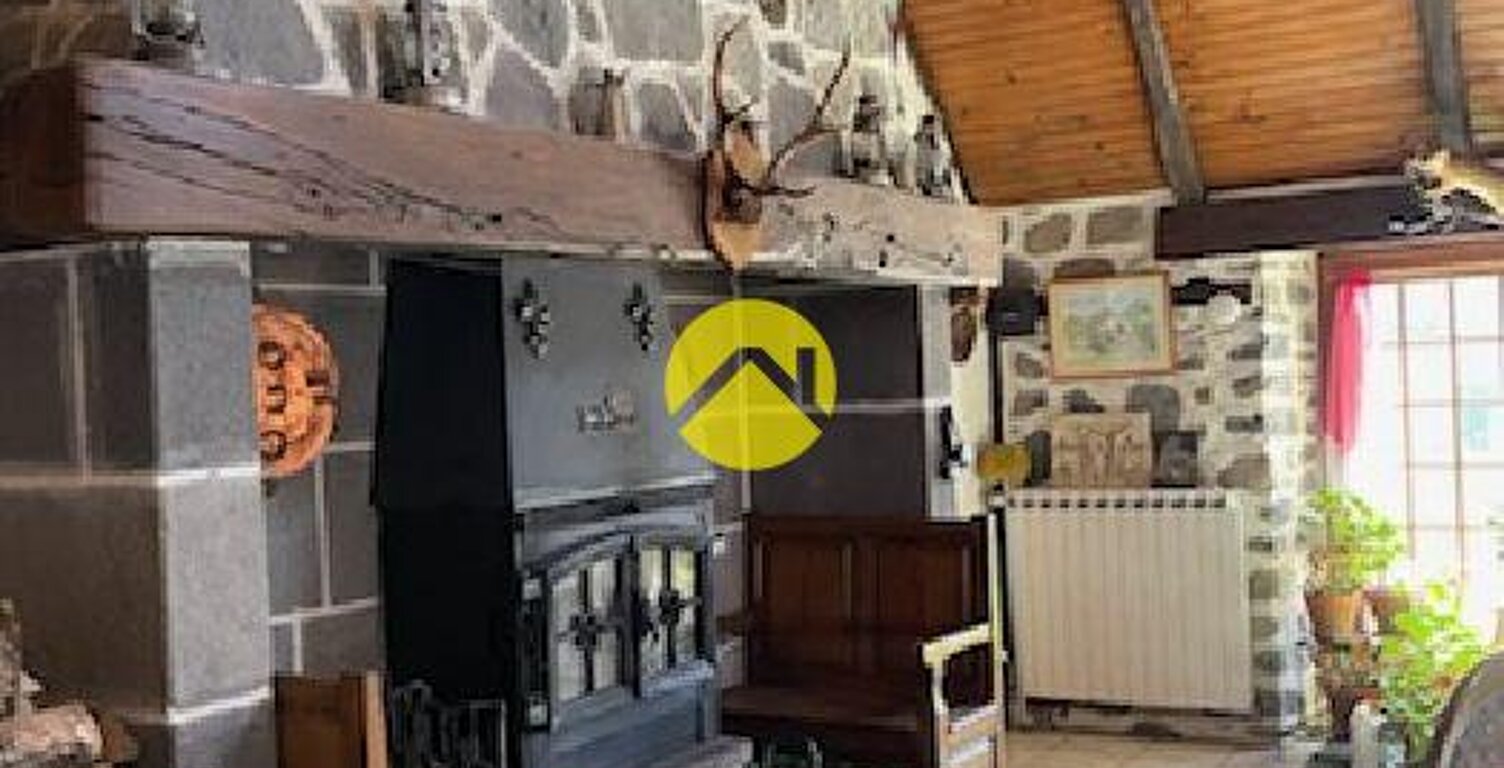 MAISON — photo 1