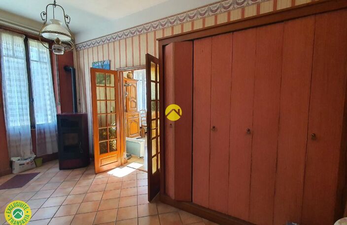 Maison de bourg avec garage  — photo 4